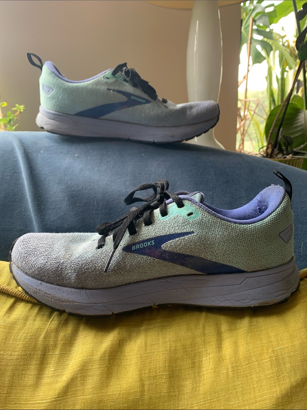 Brooks Revel 5 Energize Neutral Teal/Periwinkle Lace-Up Running Shoes - 9 (40.5)
